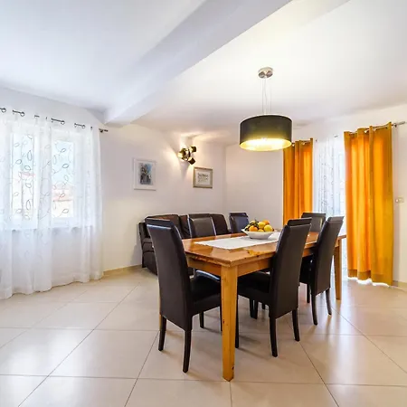 Spacious Mediterranean 3-bedroom In شقة *